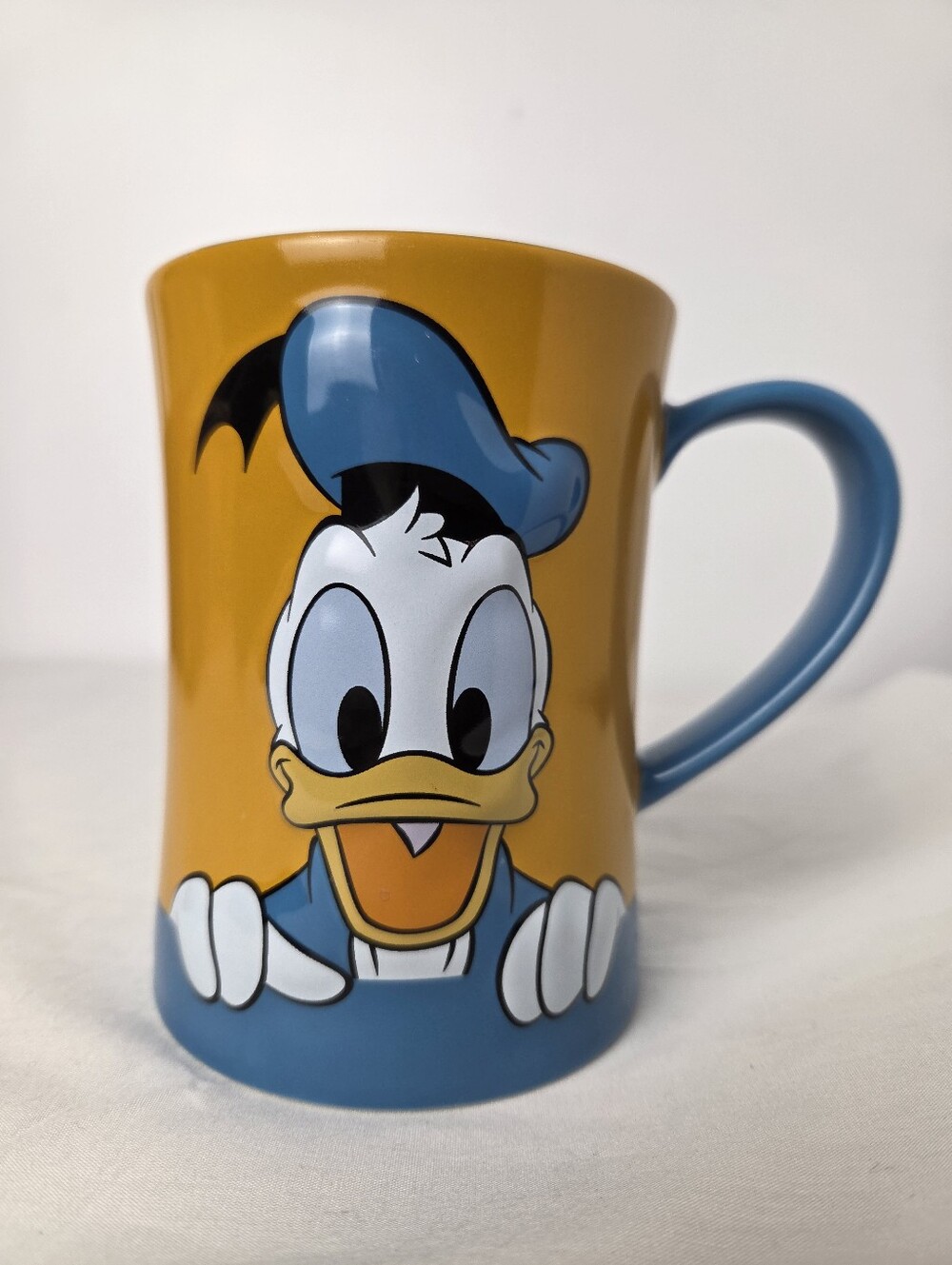 Rare Disney Store Donald Duck Peekaboo Collection 14oz Ceramic Mug Oversized